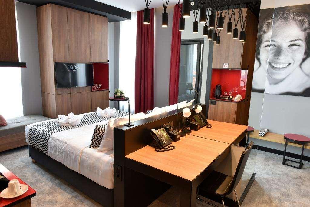 Hotel Panoramika Design & Spa Skopje Phòng bức ảnh